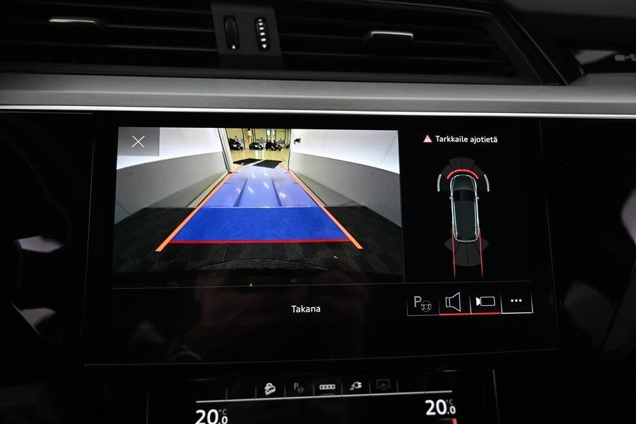 Audi Q8 e-tron vaihtoauto