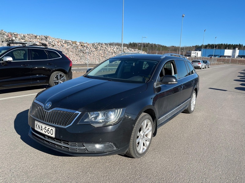 Skoda Superb vaihtoauto