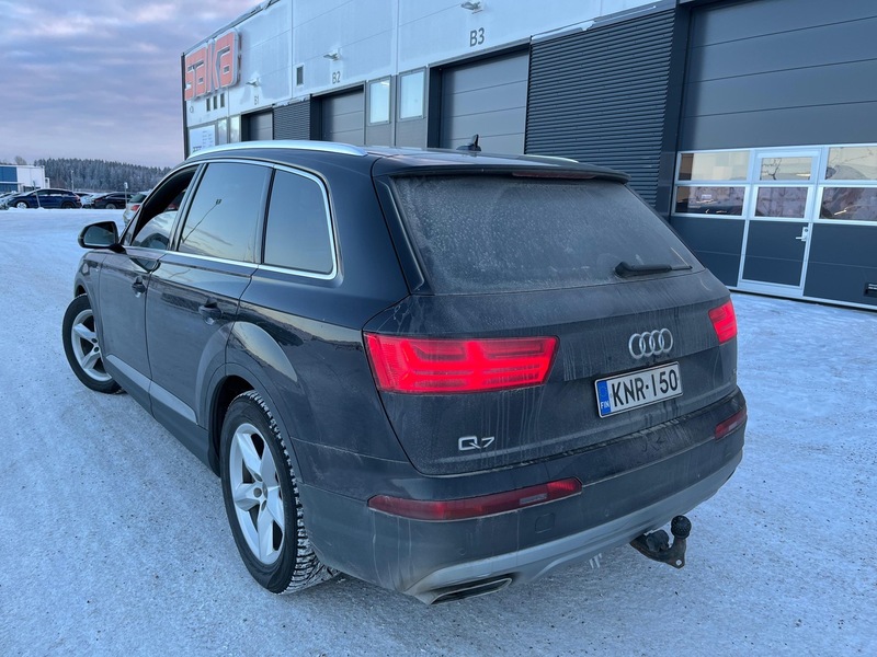 Audi Q7 vaihtoauto