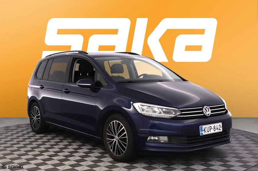 Volkswagen Touran vaihtoauto