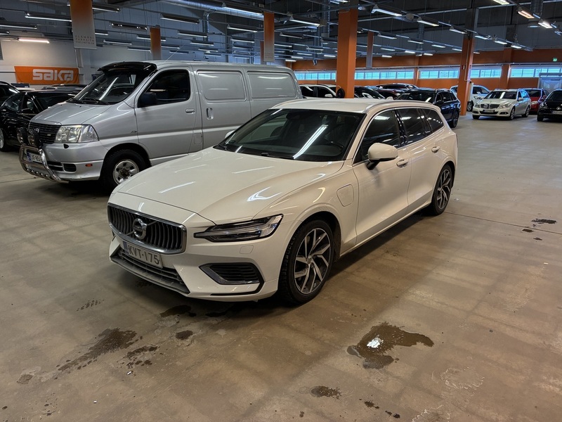 Volvo V60 vaihtoauto