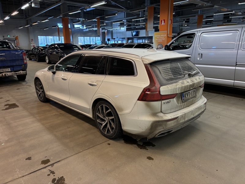Volvo V60 vaihtoauto