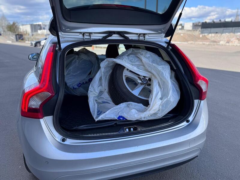 Volvo V60 vaihtoauto