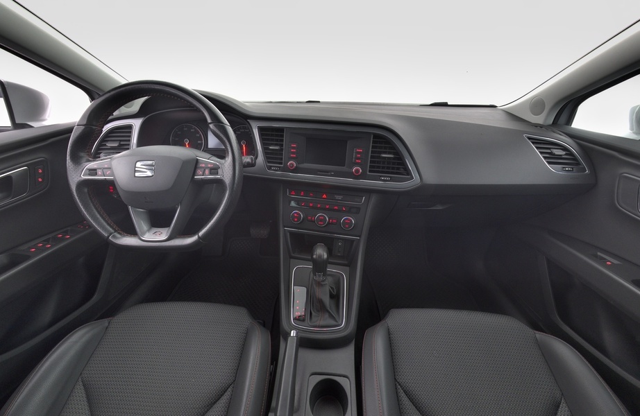 SEAT Leon ST vaihtoauto