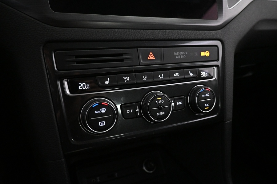 Volkswagen Golf Sportsvan vaihtoauto