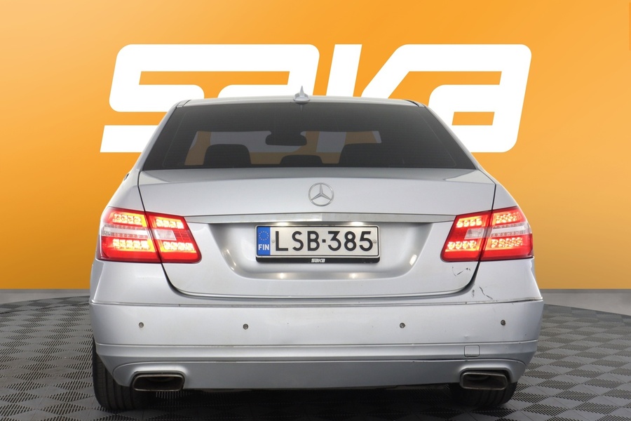 Mercedes-Benz E vaihtoauto