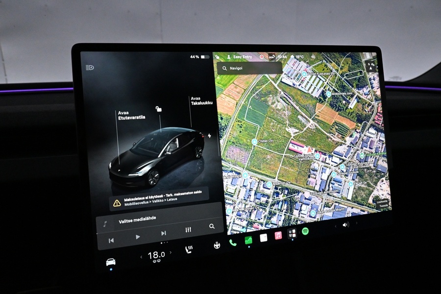 Tesla Model 3 vaihtoauto