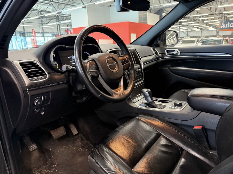 Jeep Grand Cherokee vaihtoauto