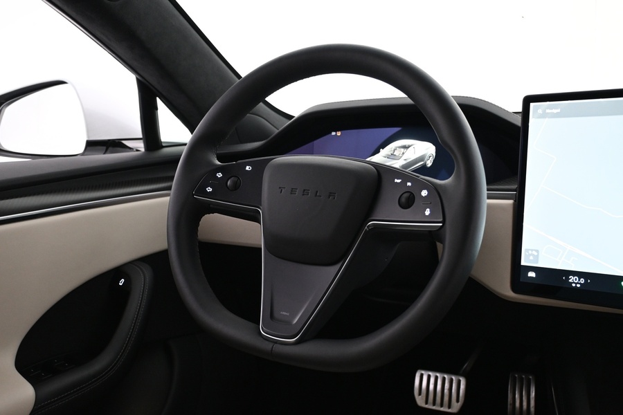 Tesla Model S vaihtoauto