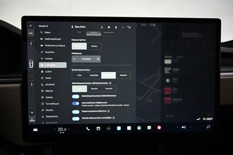 Tesla Model S vaihtoauto