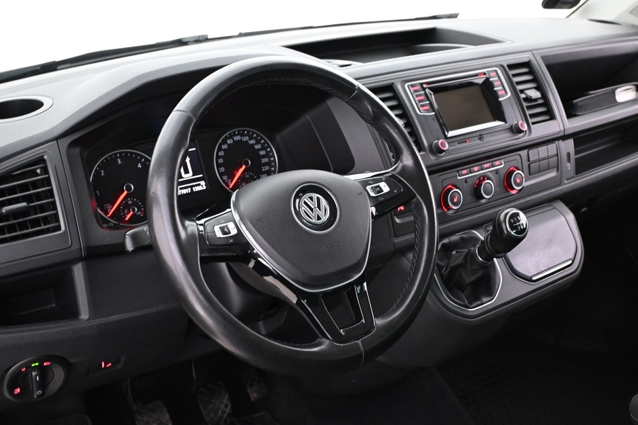 Volkswagen Multivan vaihtoauto