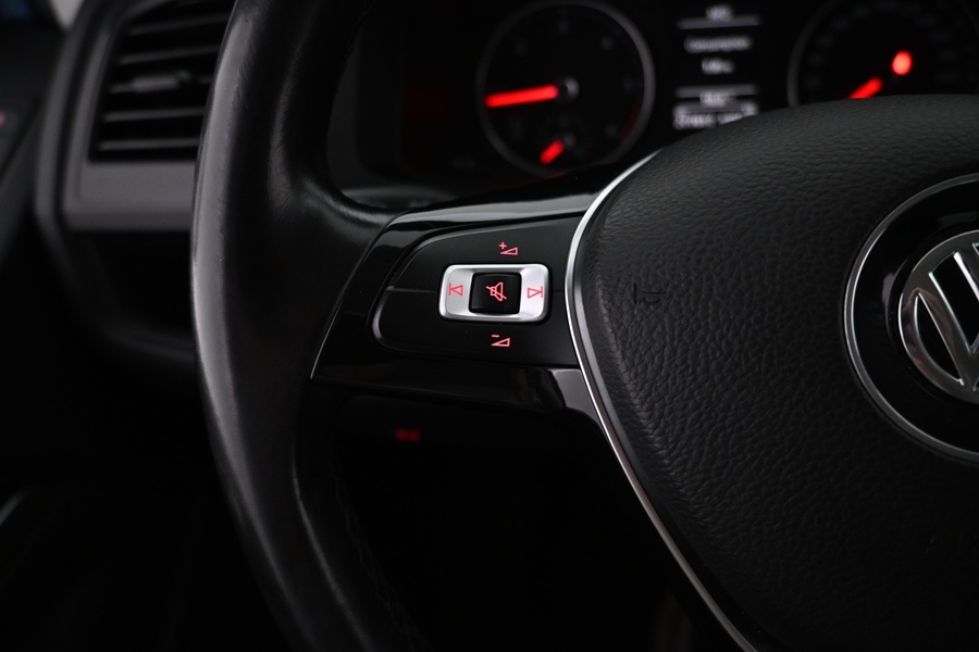 Volkswagen Multivan vaihtoauto