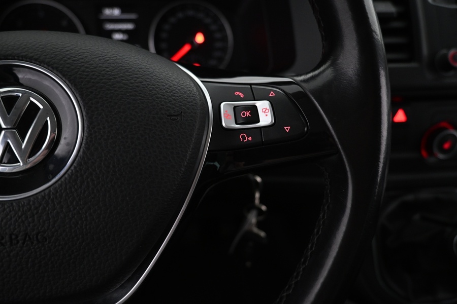 Volkswagen Multivan vaihtoauto