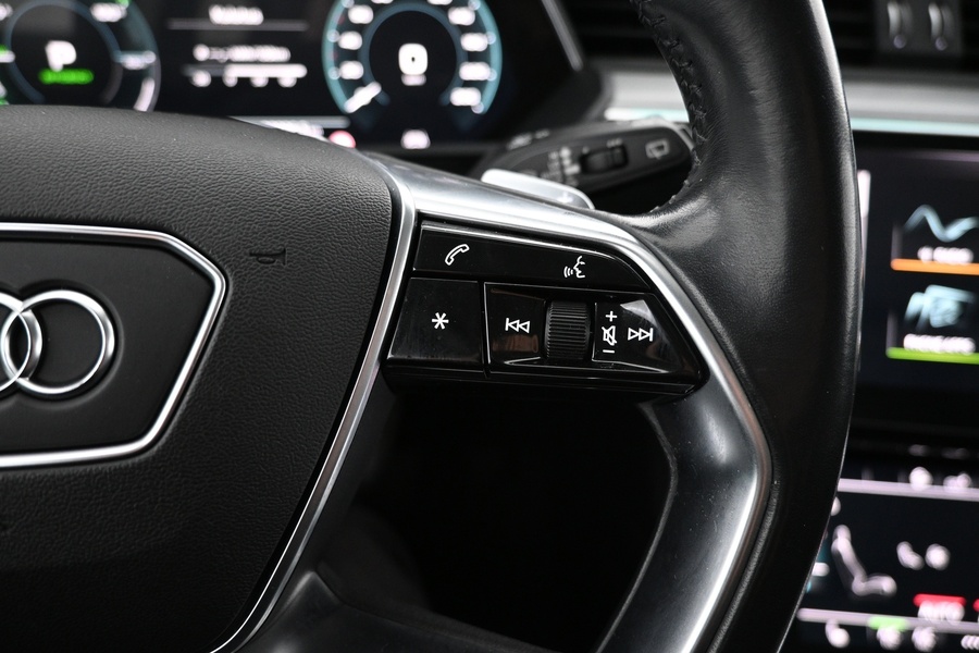 Audi e-tron vaihtoauto