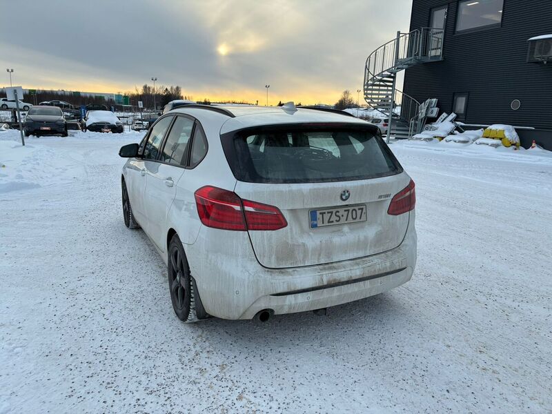 BMW 218 vaihtoauto