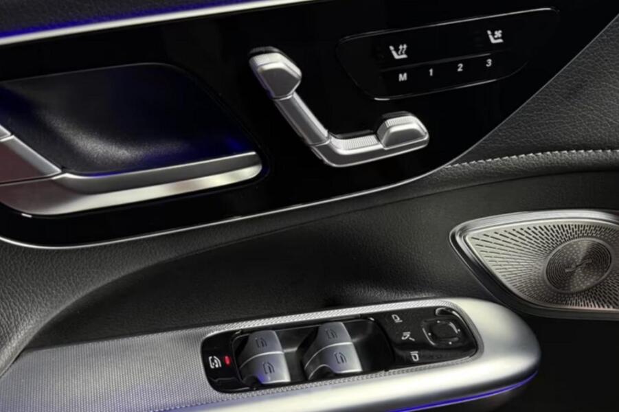 Mercedes-Benz EQE vaihtoauto