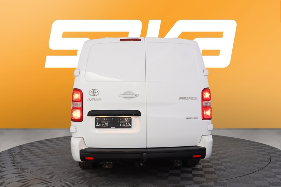 Toyota Proace EV vaihtoauto