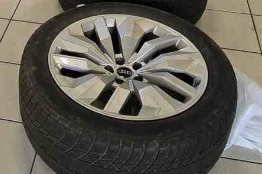 Audi e-tron vaihtoauto