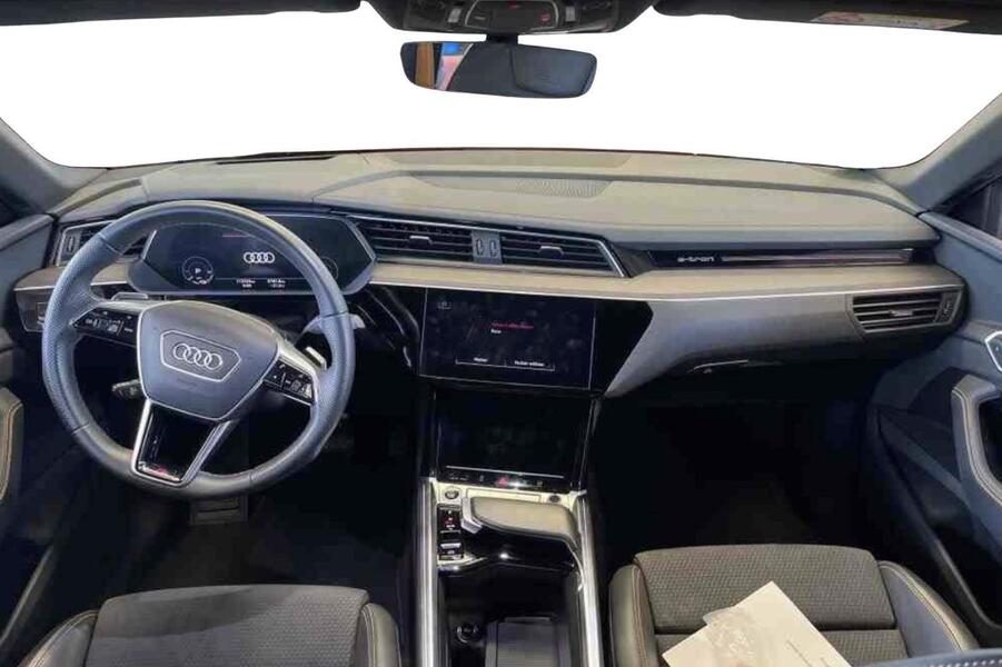 Audi e-tron vaihtoauto