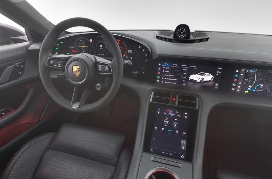 Porsche Taycan vaihtoauto