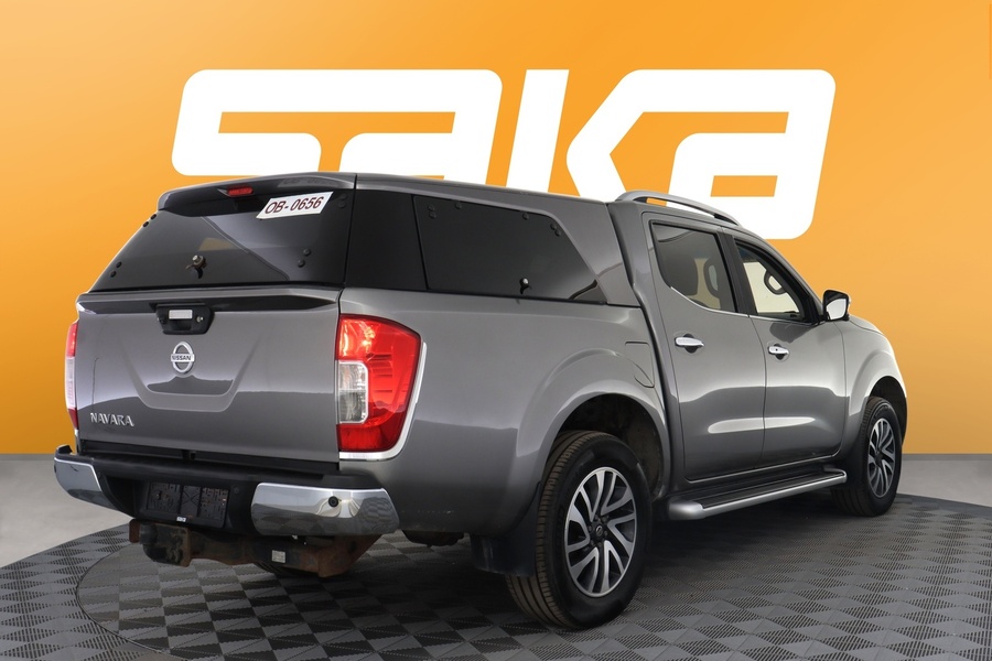 Nissan Navara vaihtoauto