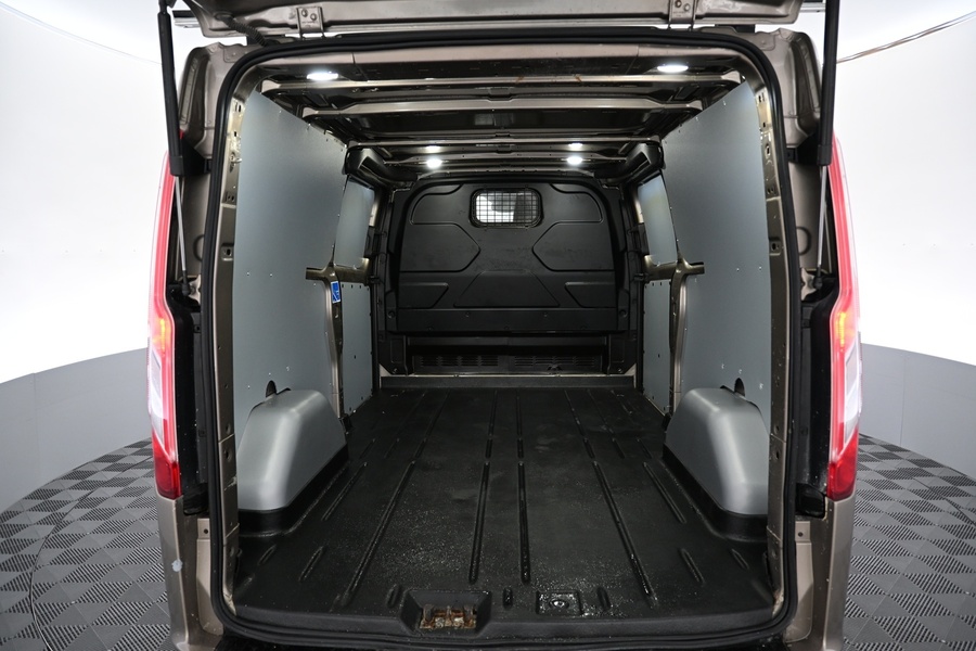 Ford Transit Custom vaihtoauto