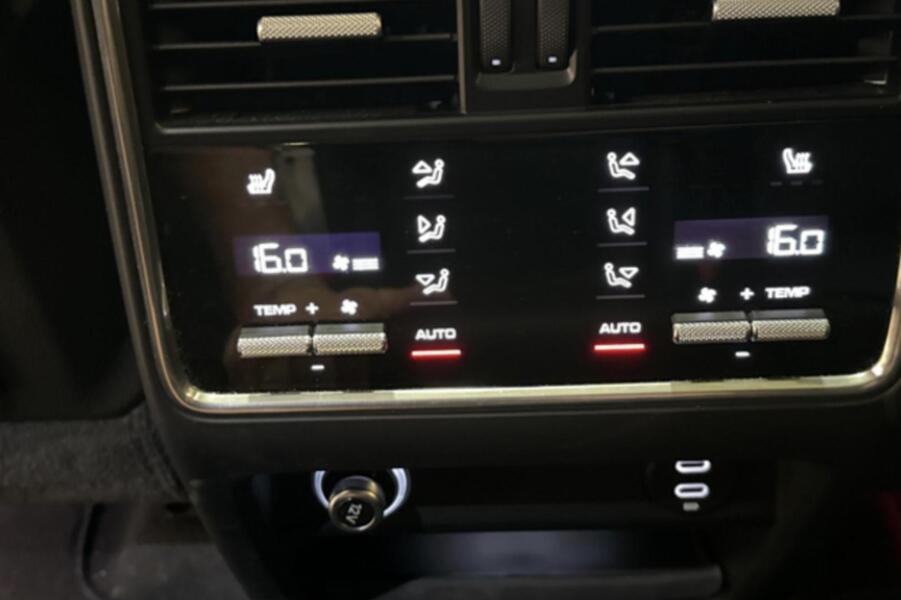 Porsche Cayenne vaihtoauto