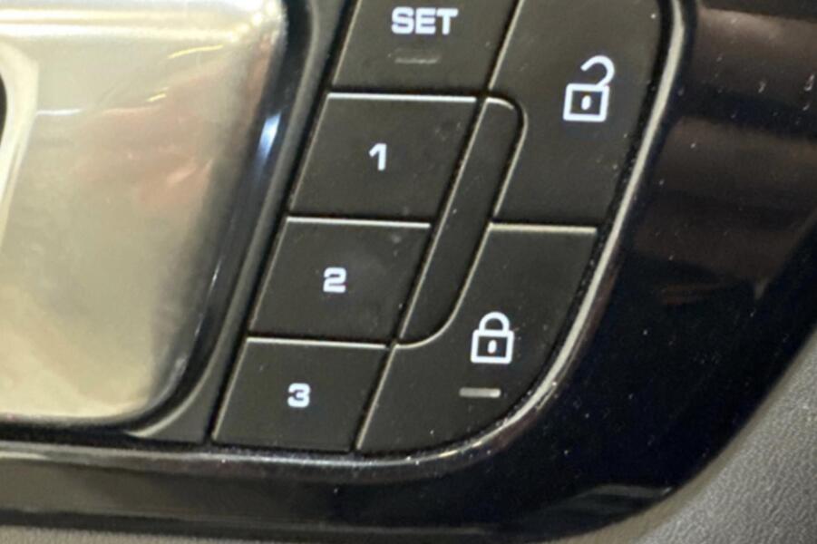 Porsche Cayenne vaihtoauto