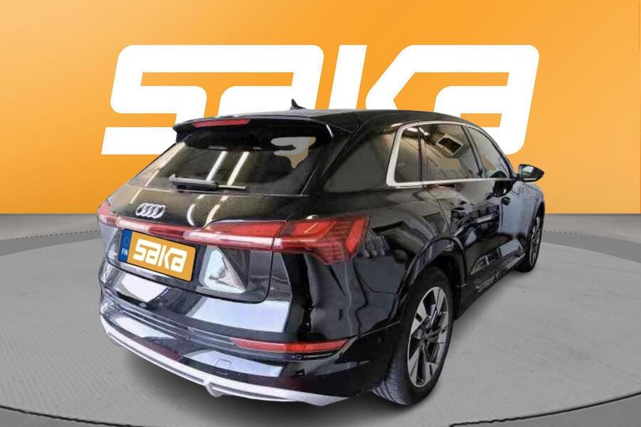 Audi e-tron vaihtoauto