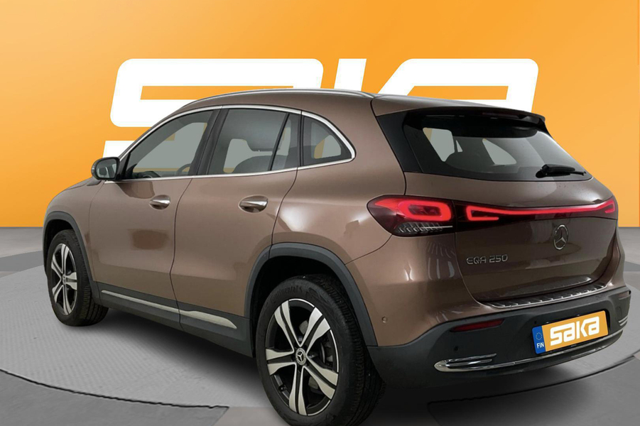 Mercedes-Benz EQA vaihtoauto