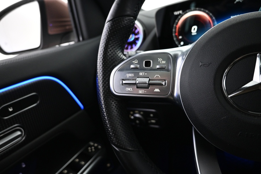 Mercedes-Benz EQA vaihtoauto