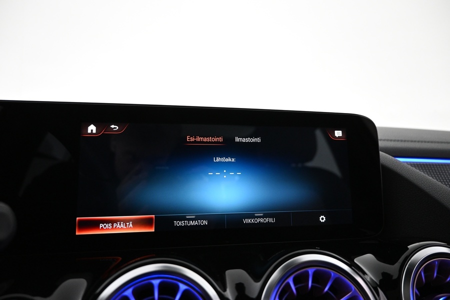 Mercedes-Benz EQA vaihtoauto