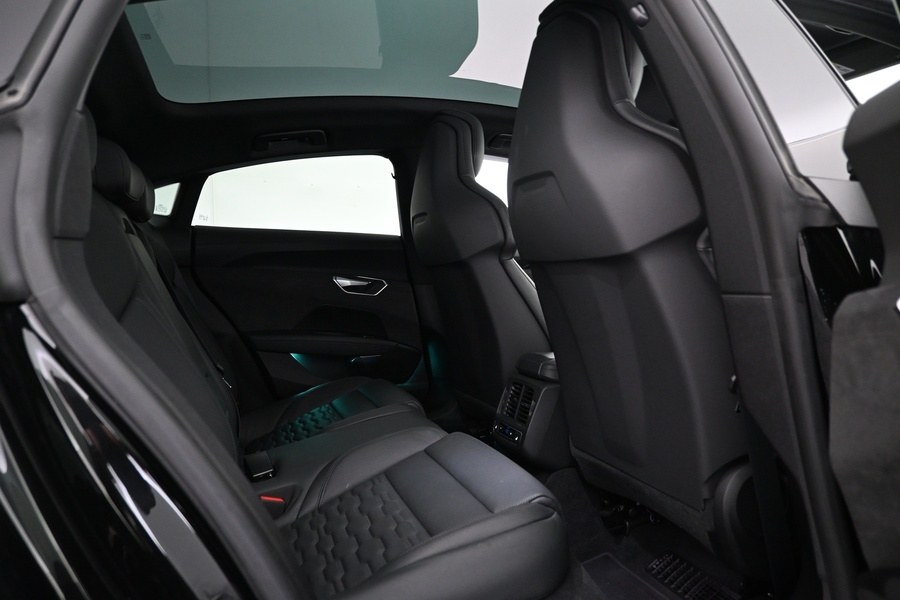 Audi e-tron GT vaihtoauto