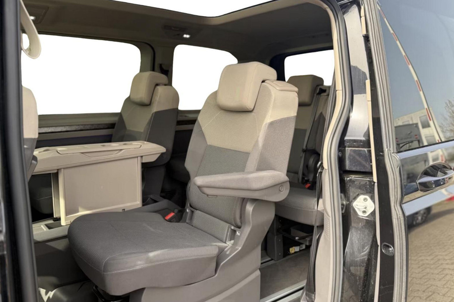 Volkswagen Multivan vaihtoauto