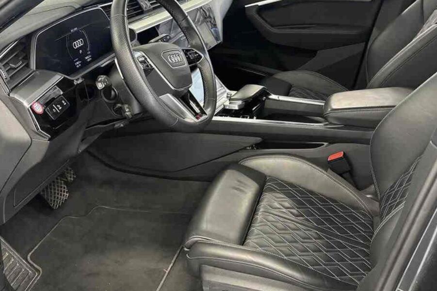 Audi e-tron vaihtoauto