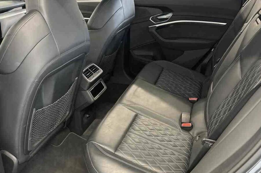 Audi e-tron vaihtoauto