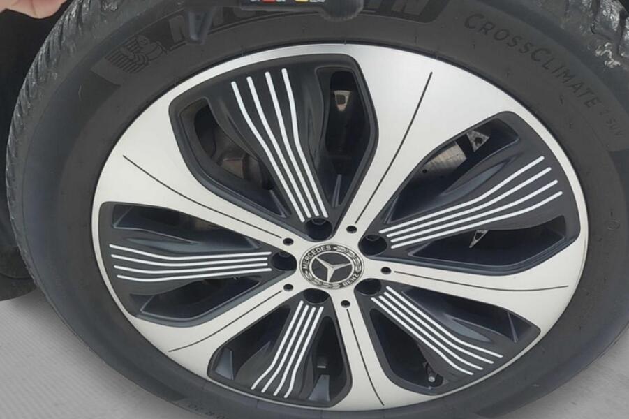 Mercedes-Benz EQC vaihtoauto