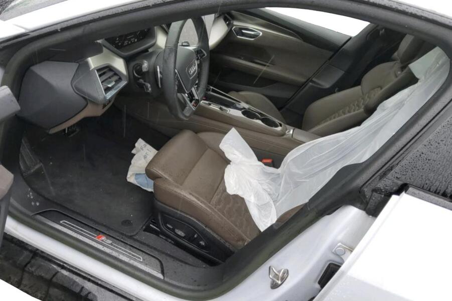 Audi e-tron GT vaihtoauto