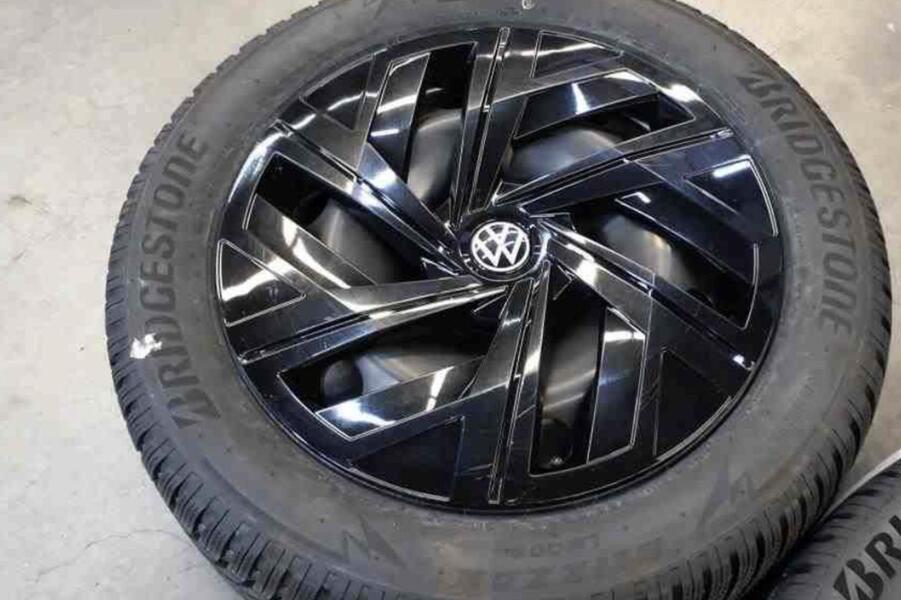 Volkswagen ID.4 vaihtoauto