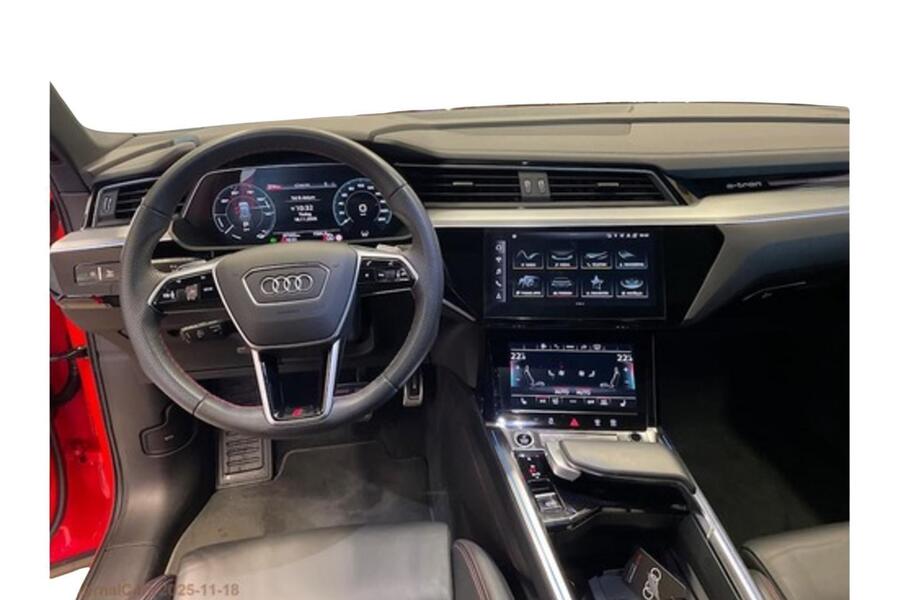 Audi Q8 e-tron vaihtoauto