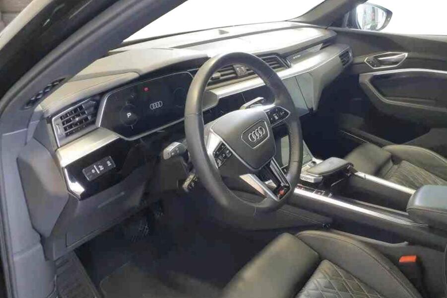 Audi e-tron vaihtoauto