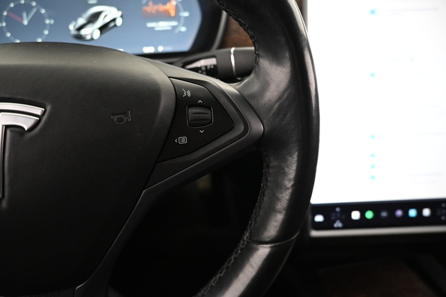 Tesla Model S vaihtoauto