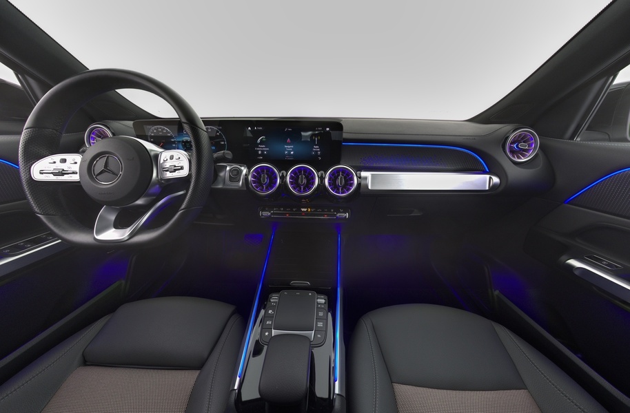 Mercedes-Benz EQB vaihtoauto