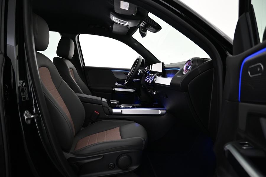 Mercedes-Benz EQB vaihtoauto