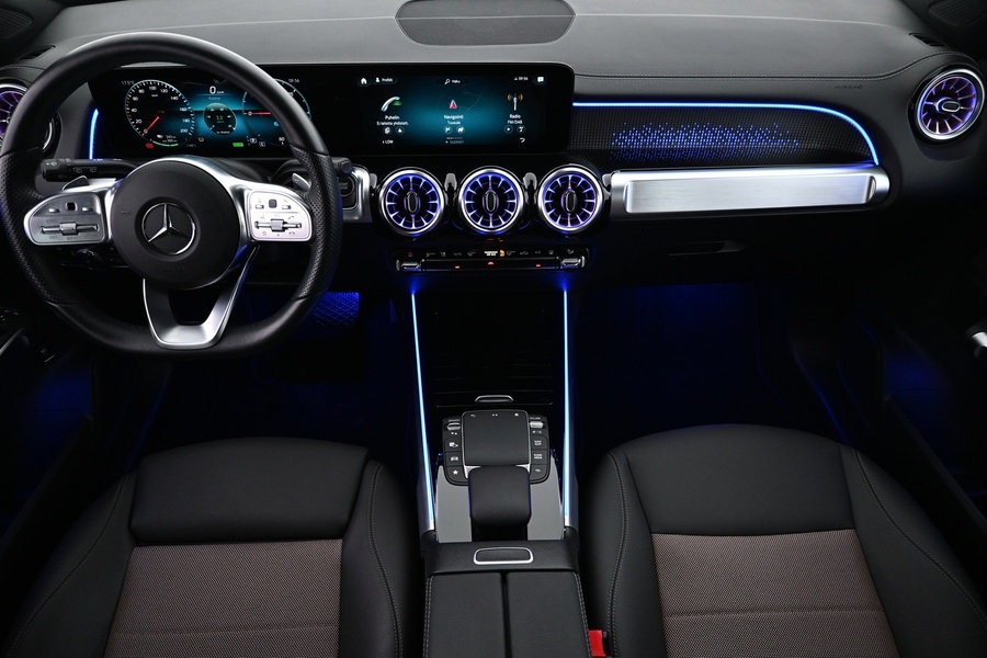 Mercedes-Benz EQB vaihtoauto