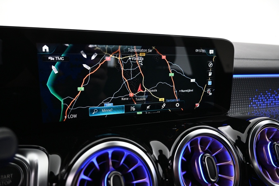 Mercedes-Benz EQB vaihtoauto