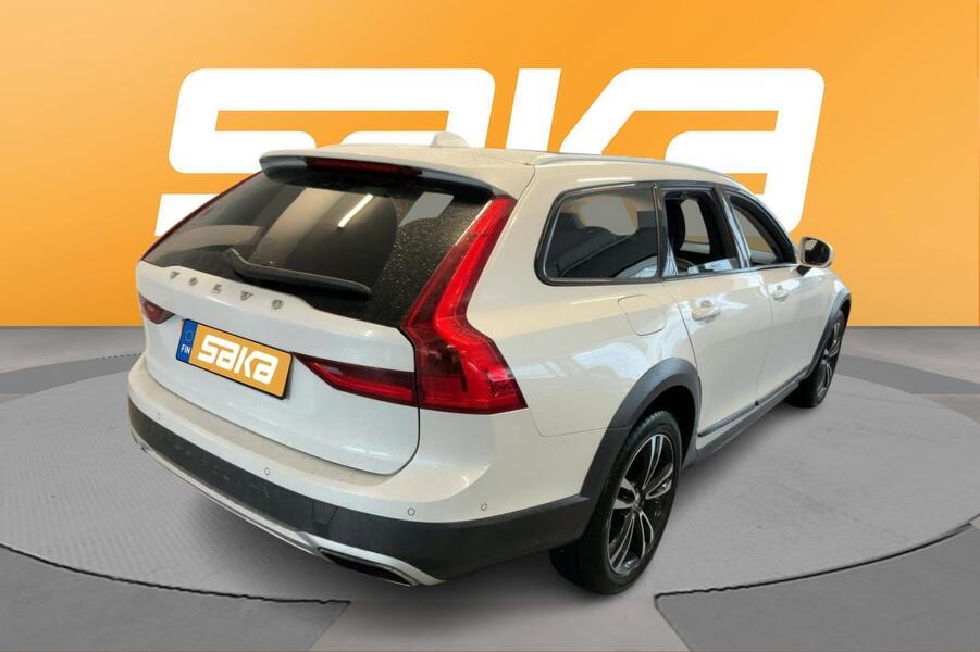 Volvo V90 Cross Country vaihtoauto