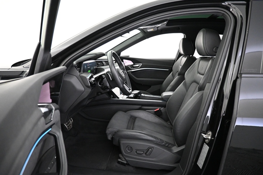 Audi Q8 e-tron vaihtoauto