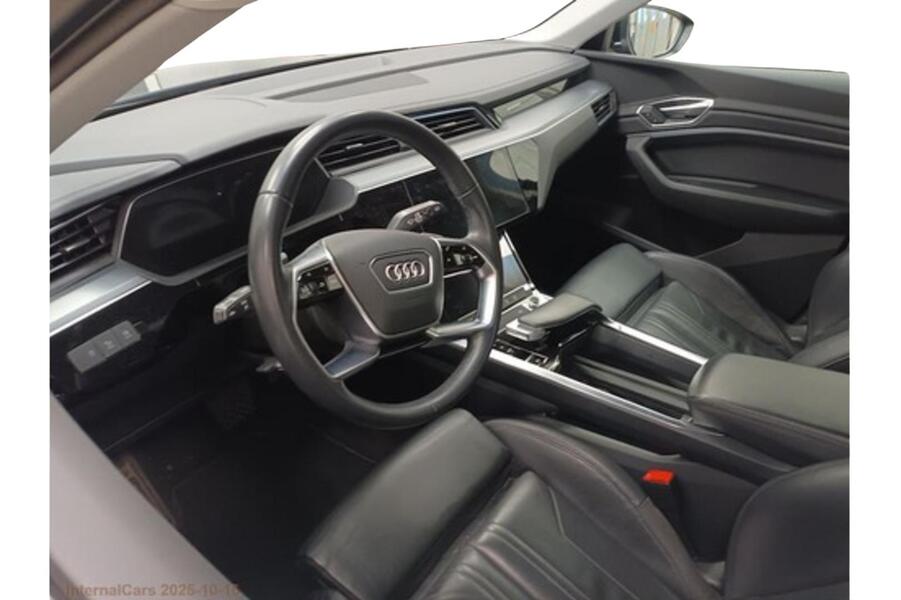 Audi e-tron vaihtoauto