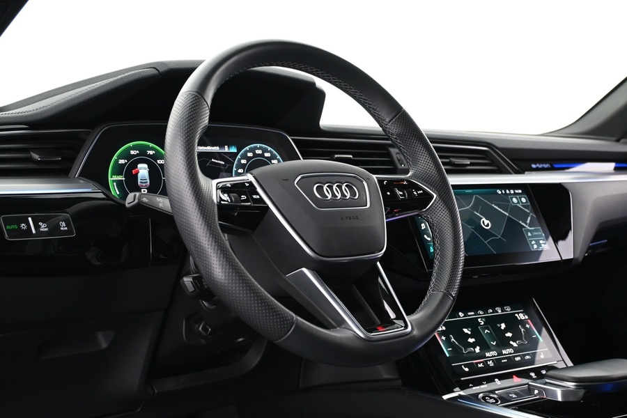 Audi e-tron vaihtoauto